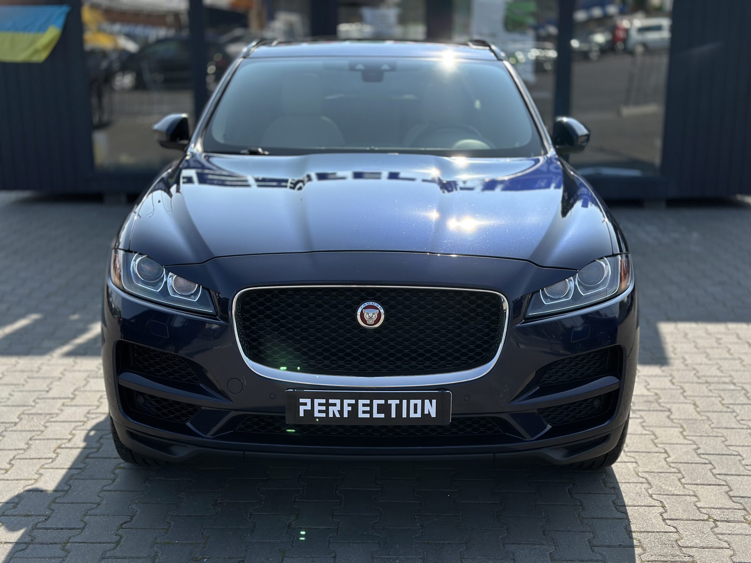 Jaguar F-Pace 2016