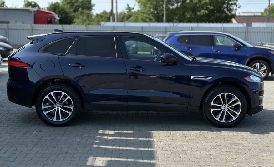 Jaguar F-Pace 2016