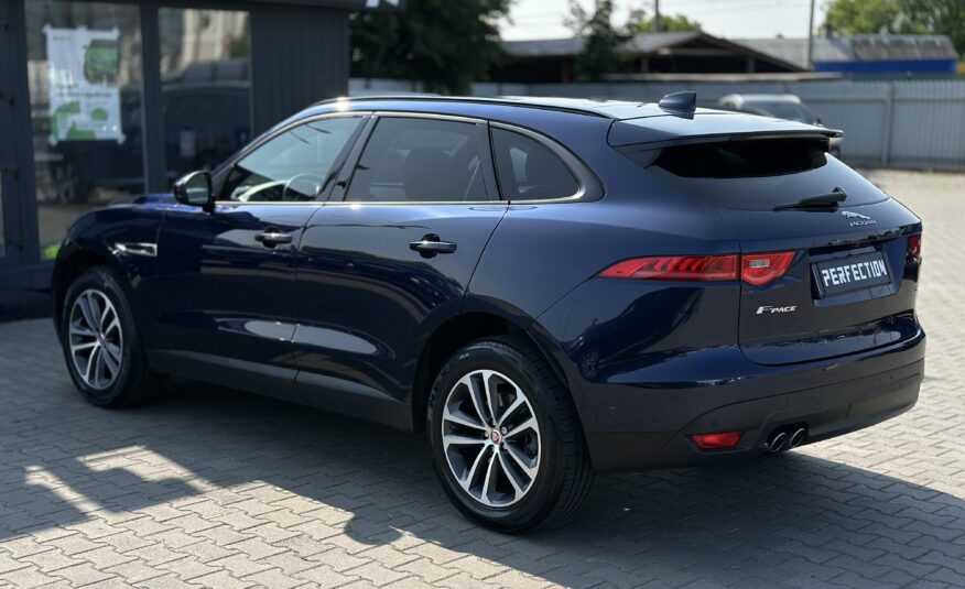 Jaguar F-Pace 2016