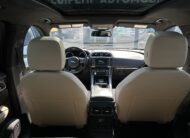 Jaguar F-Pace 2016