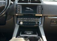 Jaguar F-Pace 2016