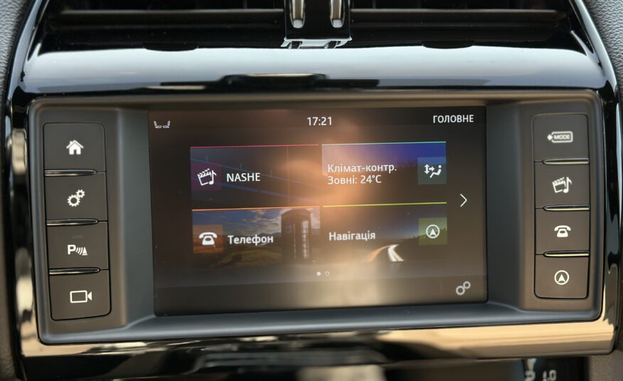 Jaguar F-Pace 2016