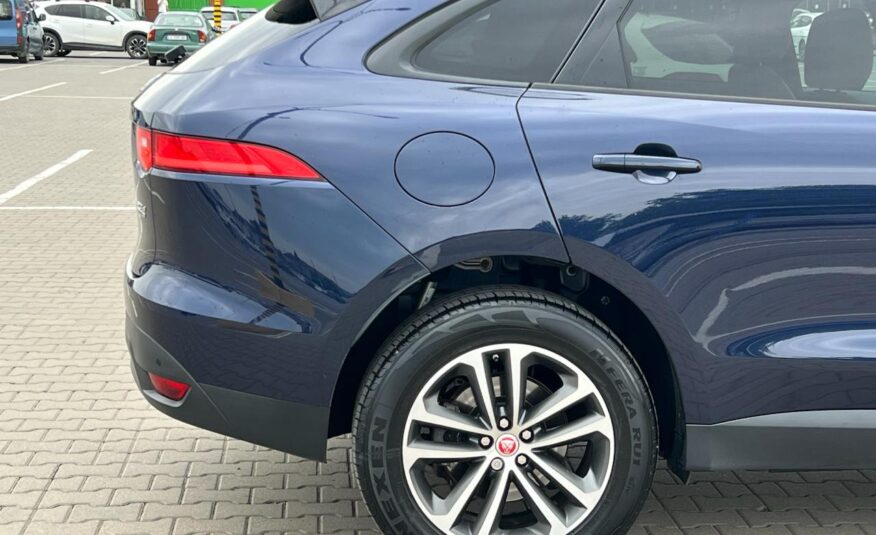 Jaguar F-Pace 2016