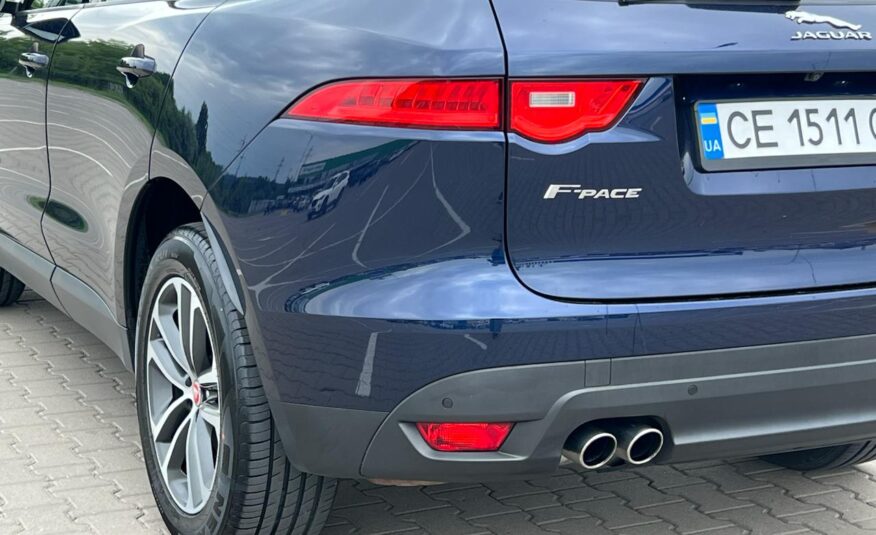 Jaguar F-Pace 2016