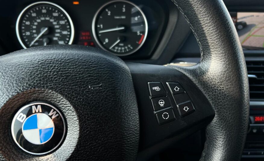 BMW X5 xDrive 2011