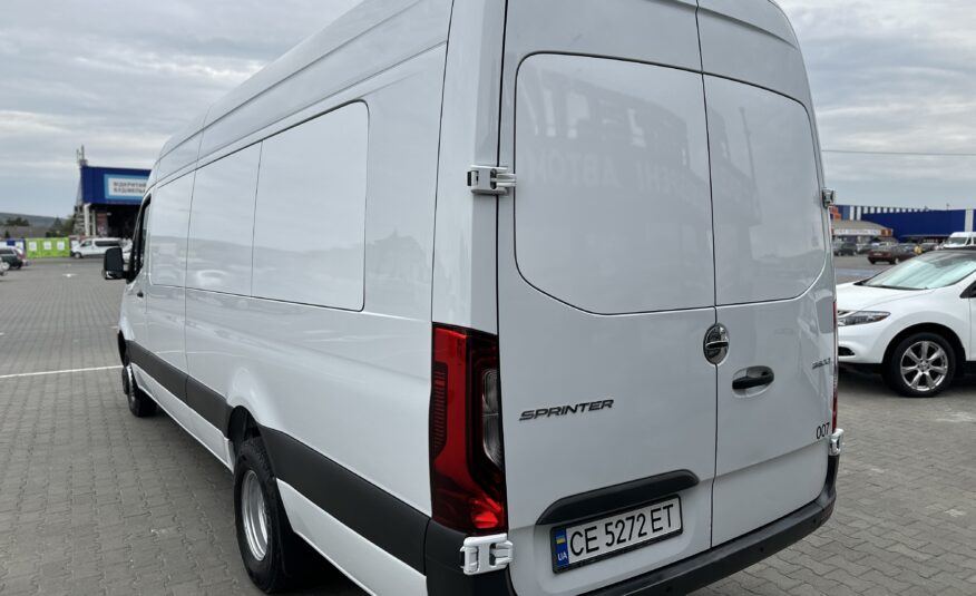 FREIGHTLINER SPRINTER 3500 2019 року