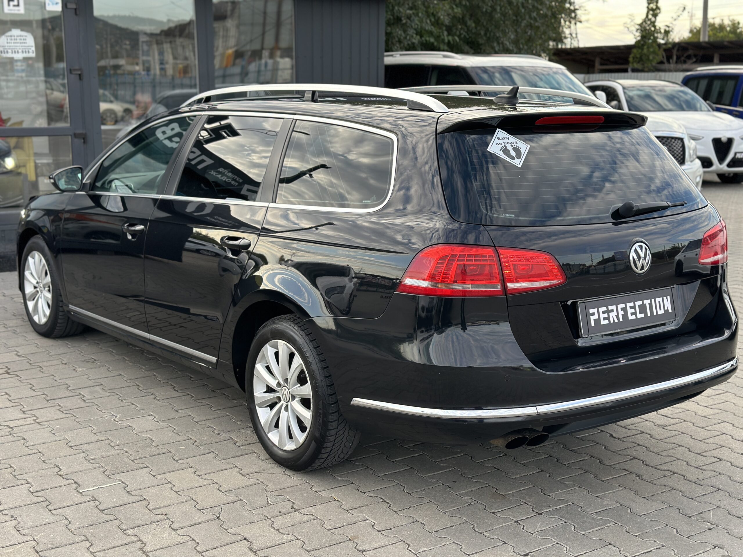 VOLKSWAGEN PASSAT 2014 року