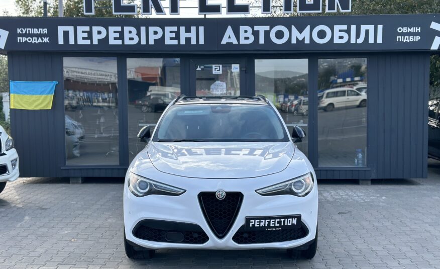 ALFA ROMEO STELVIO 2018 року