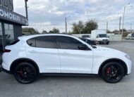 ALFA ROMEO STELVIO 2018 року