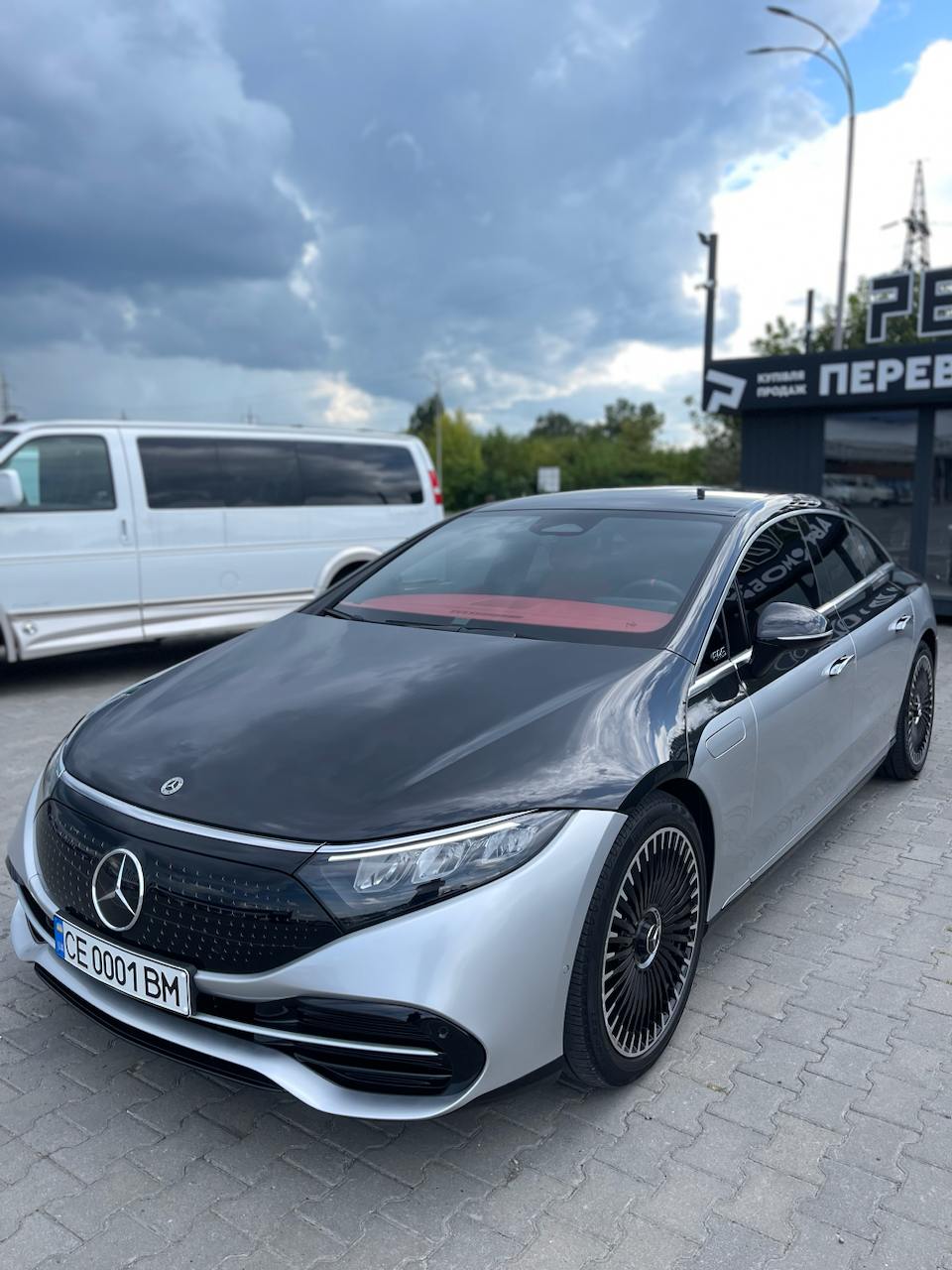 Mercedes – Benz EQS 2022 року