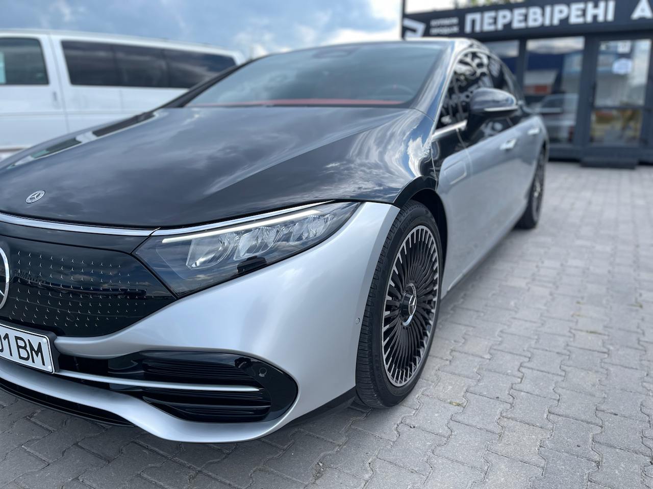 Mercedes – Benz EQS 2022 року