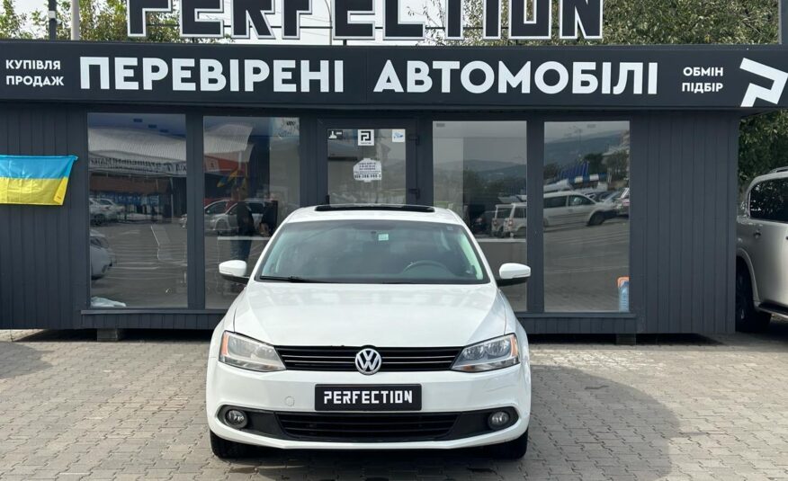 VOLKSWAGEN JETTA 2014 РОКУ