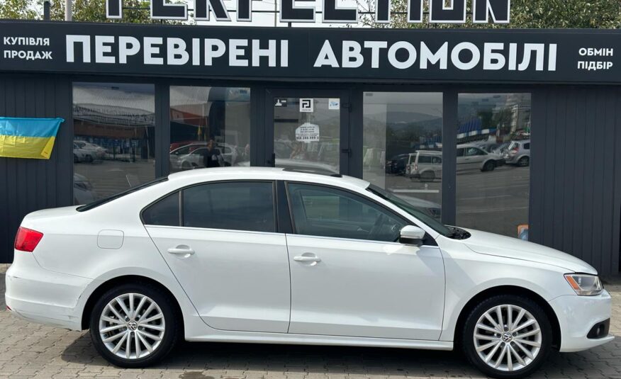 VOLKSWAGEN JETTA 2014 РОКУ