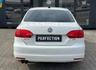 VOLKSWAGEN JETTA 2014 РОКУ