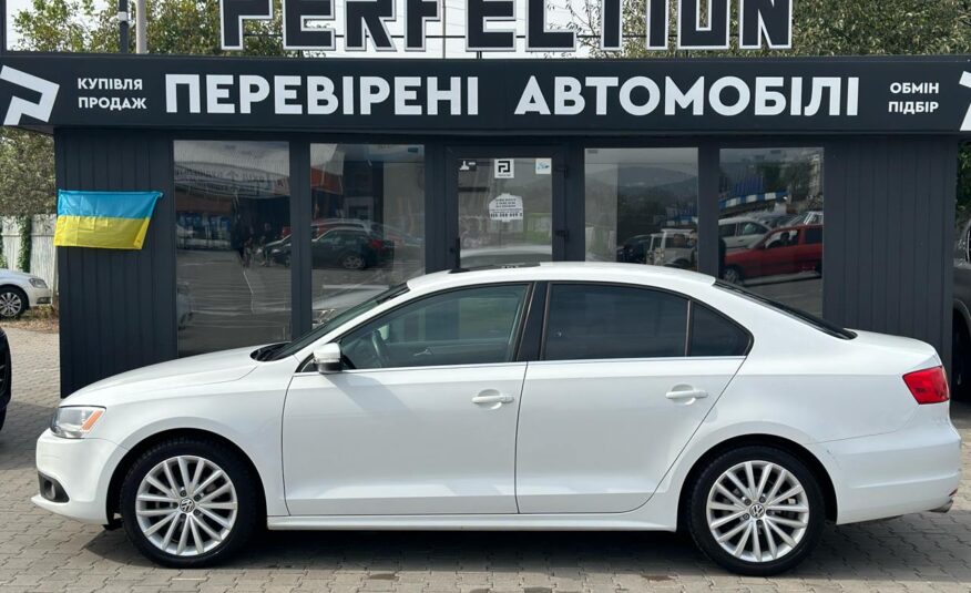 VOLKSWAGEN JETTA 2014 РОКУ