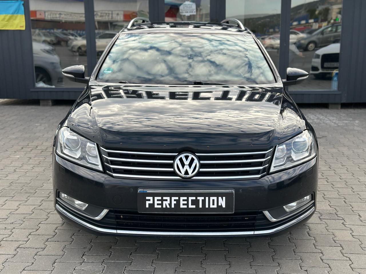 VOLKSWAGEN PASSAT 2014 року