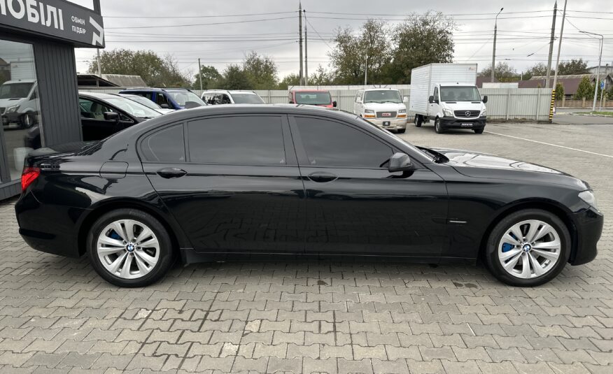 BMW 740 Li 2011 РОКУ