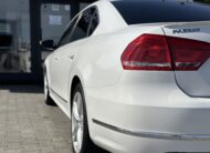 VOLKSWAGEN PASSAT NMS 2012 року