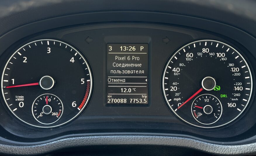 VOLKSWAGEN PASSAT NMS 2012 року