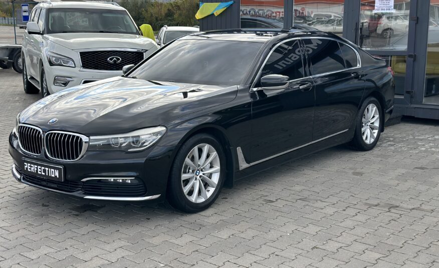 BMW 740 LI G12 2016 РОКУ