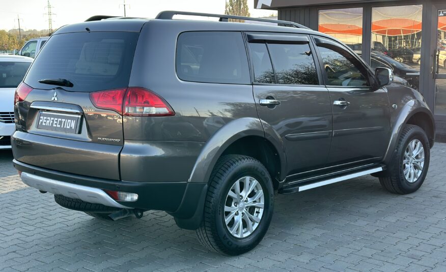 Mitsubishi Pajero Sport 2013 року