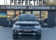 Mitsubishi Pajero Sport 2013 року