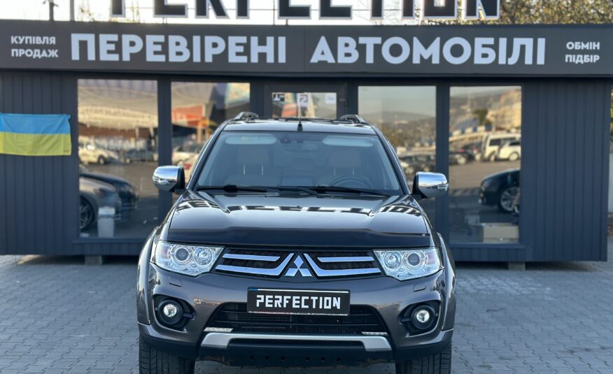 Mitsubishi Pajero Sport 2013 року