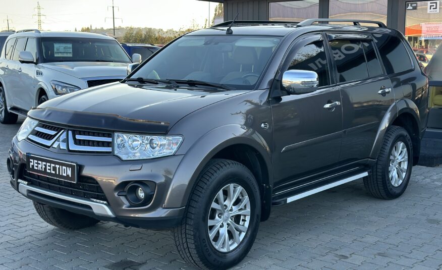 Mitsubishi Pajero Sport 2013 року