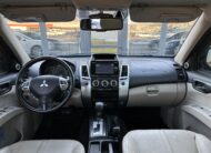 Mitsubishi Pajero Sport 2013 року