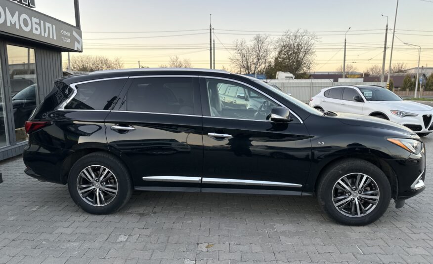 INFINITI QX60 2016 року