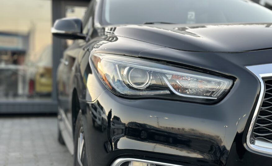 INFINITI QX60 2016 року