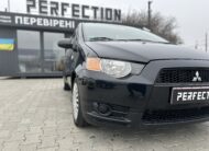 MITSUBISHI COLT 2009 року