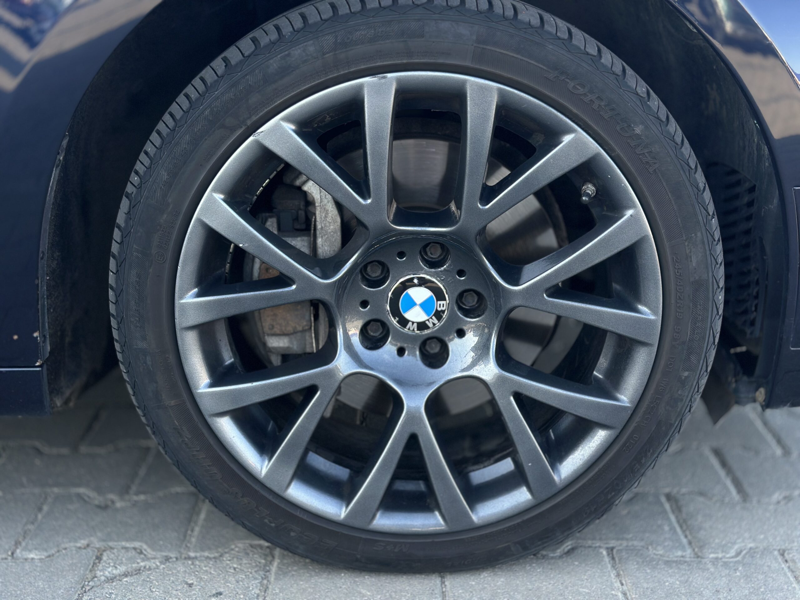 BMW 5 GT xDrive 2011 Року