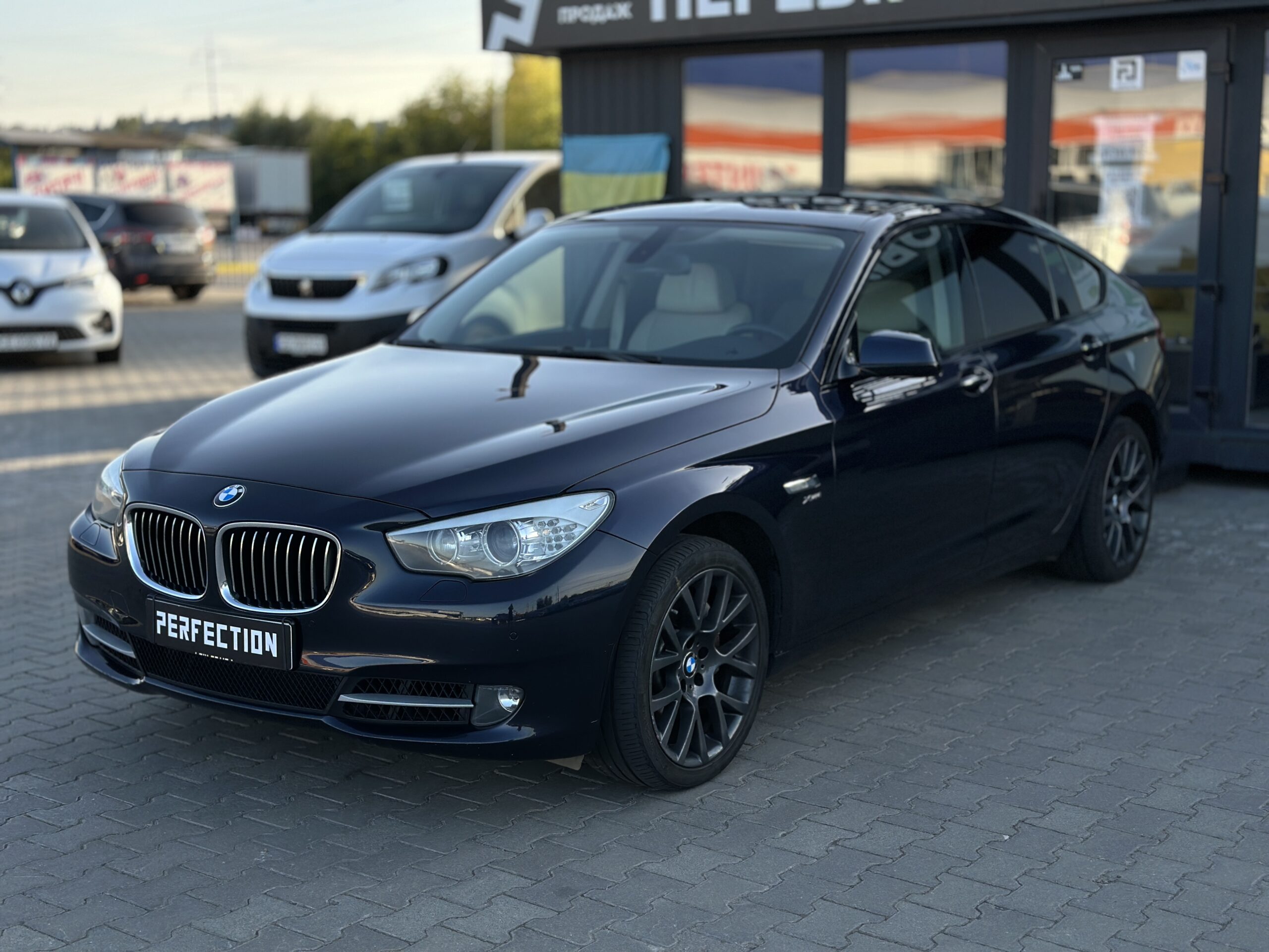 BMW 5 GT xDrive 2011 Року