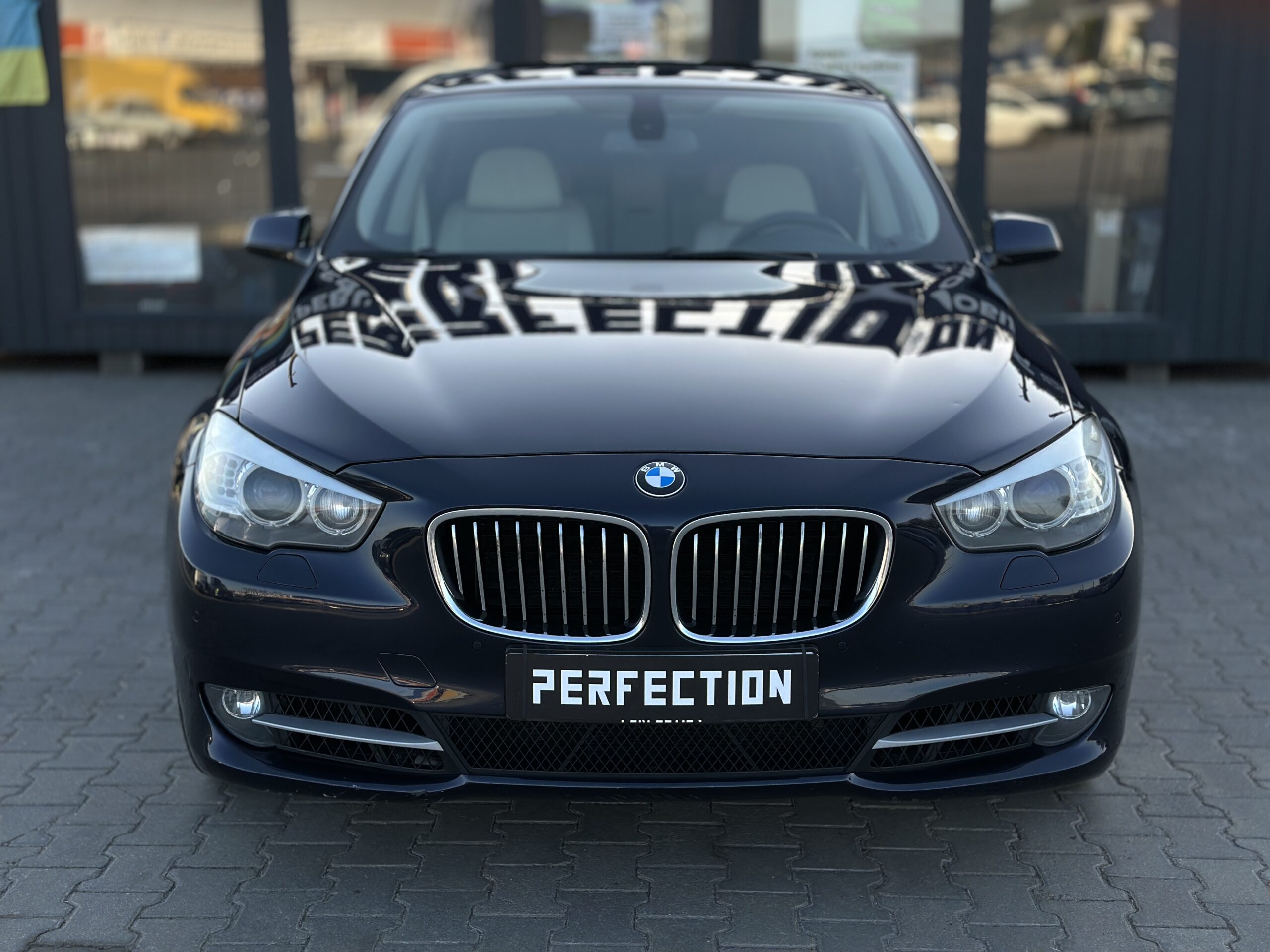 BMW 5 GT xDrive 2011 Року