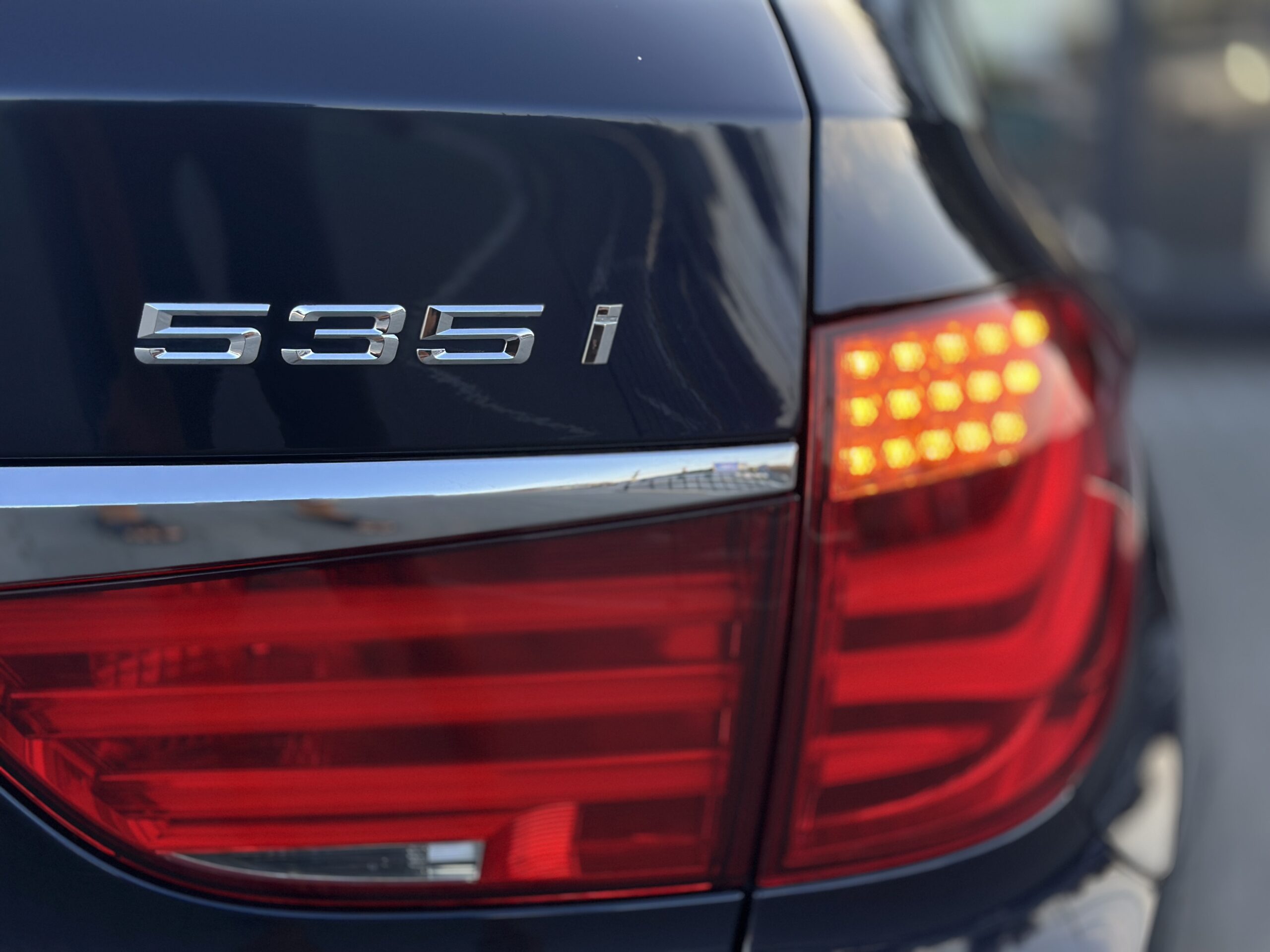 BMW 5 GT xDrive 2011 Року