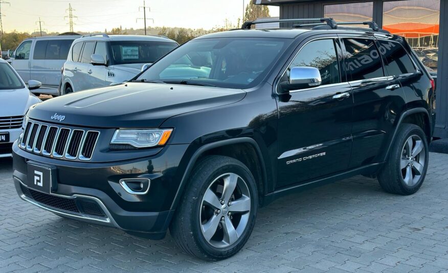 Jeep Grand Cherokee 2015 року