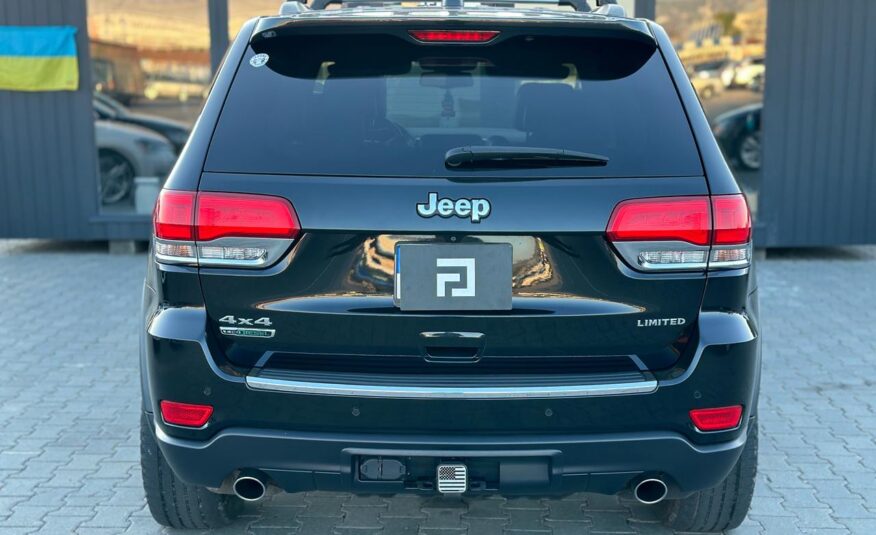 Jeep Grand Cherokee 2015 року