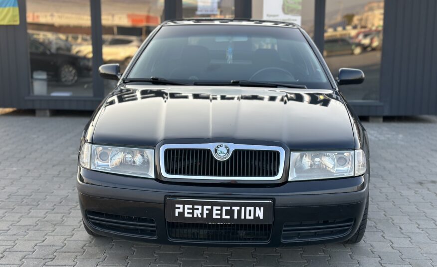 SKODA OCTAVIA MPI 2003 Року