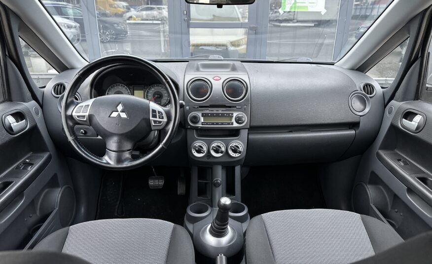 MITSUBISHI COLT 2009 РОКУ