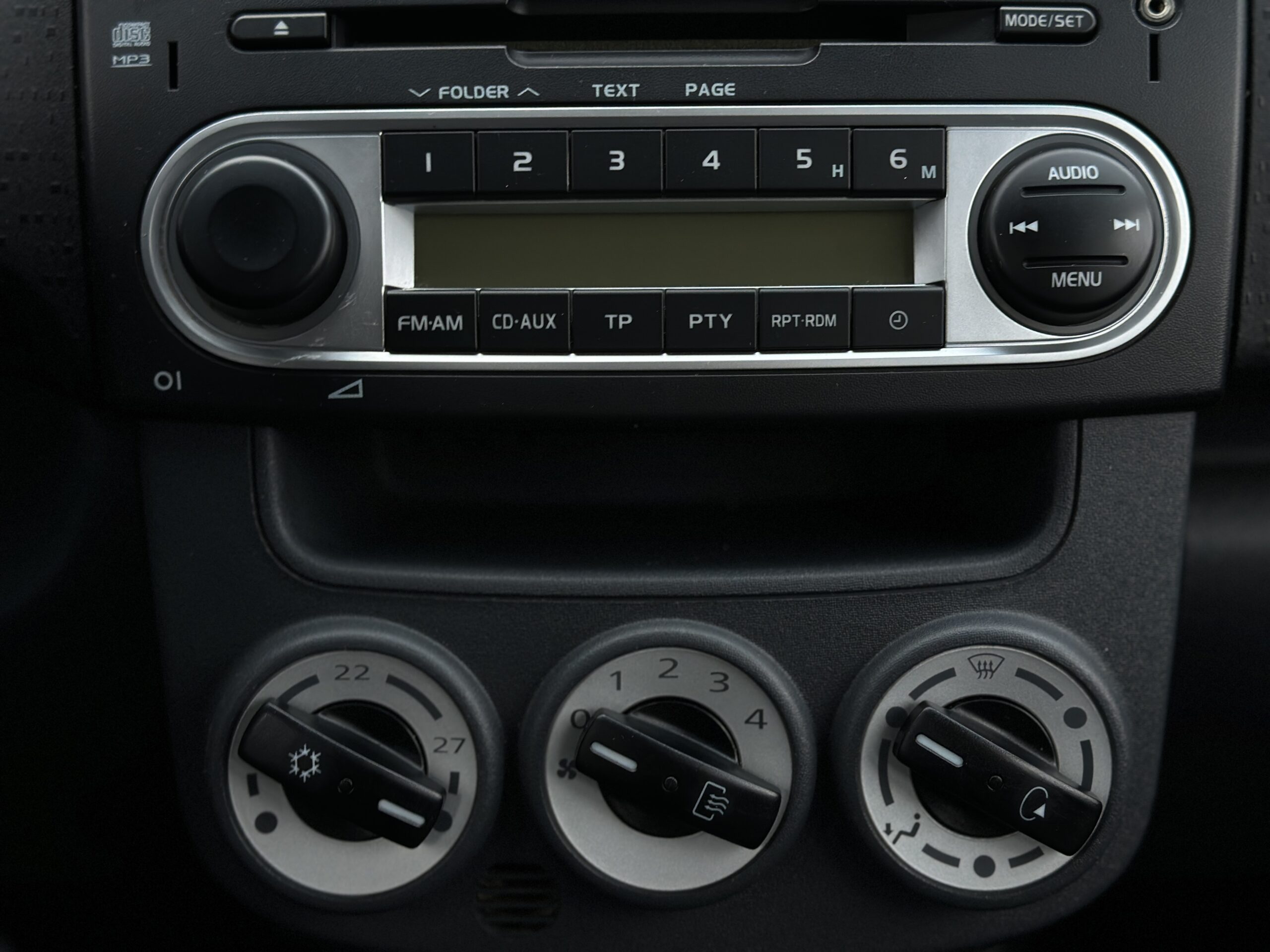 MITSUBISHI COLT 2009 РОКУ