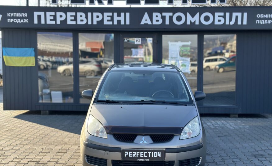 MITSUBISHI COLT 2008 Року