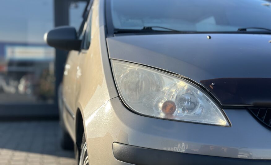 MITSUBISHI COLT 2008 Року