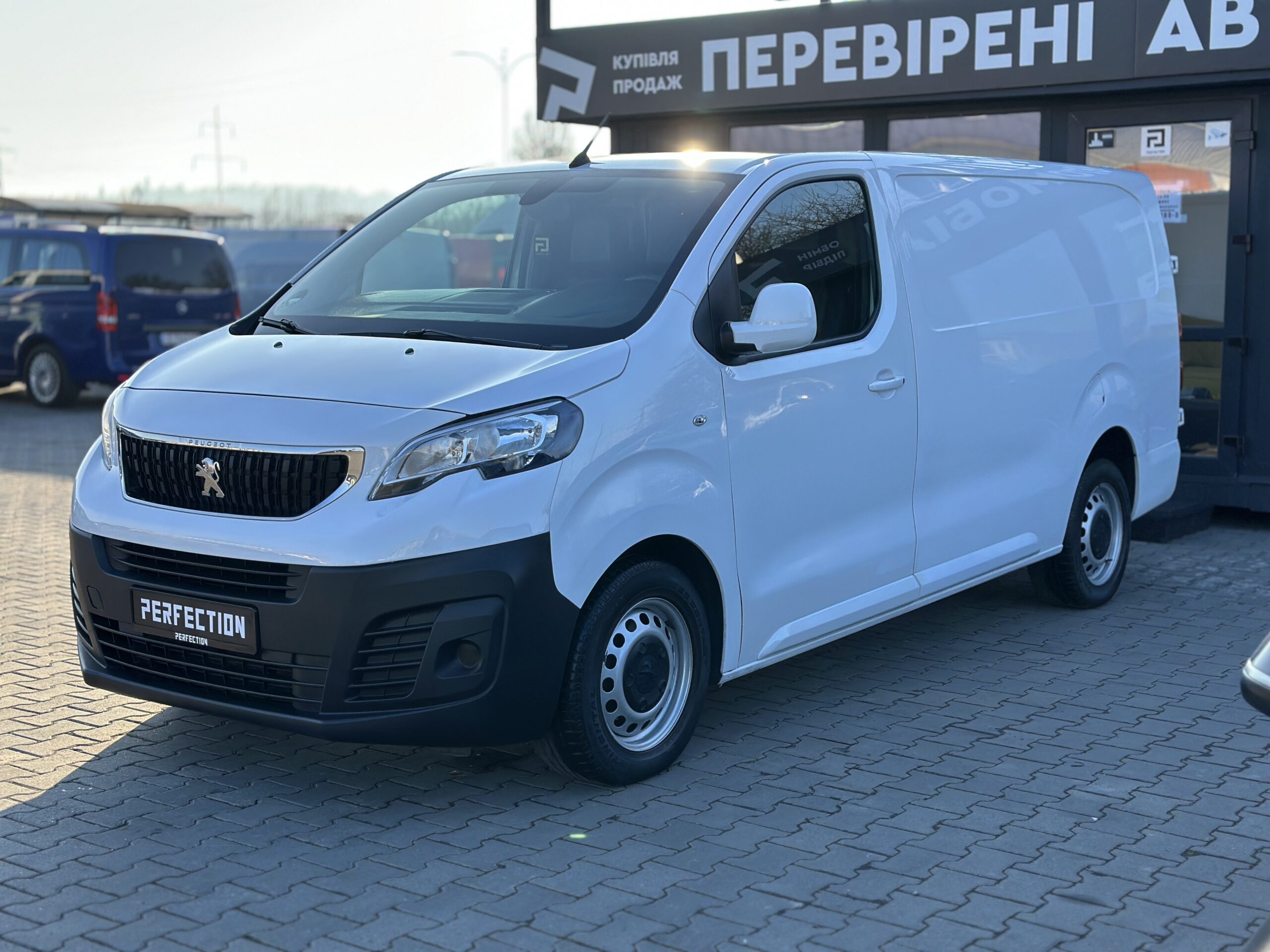 PEUGEOT EXPERT