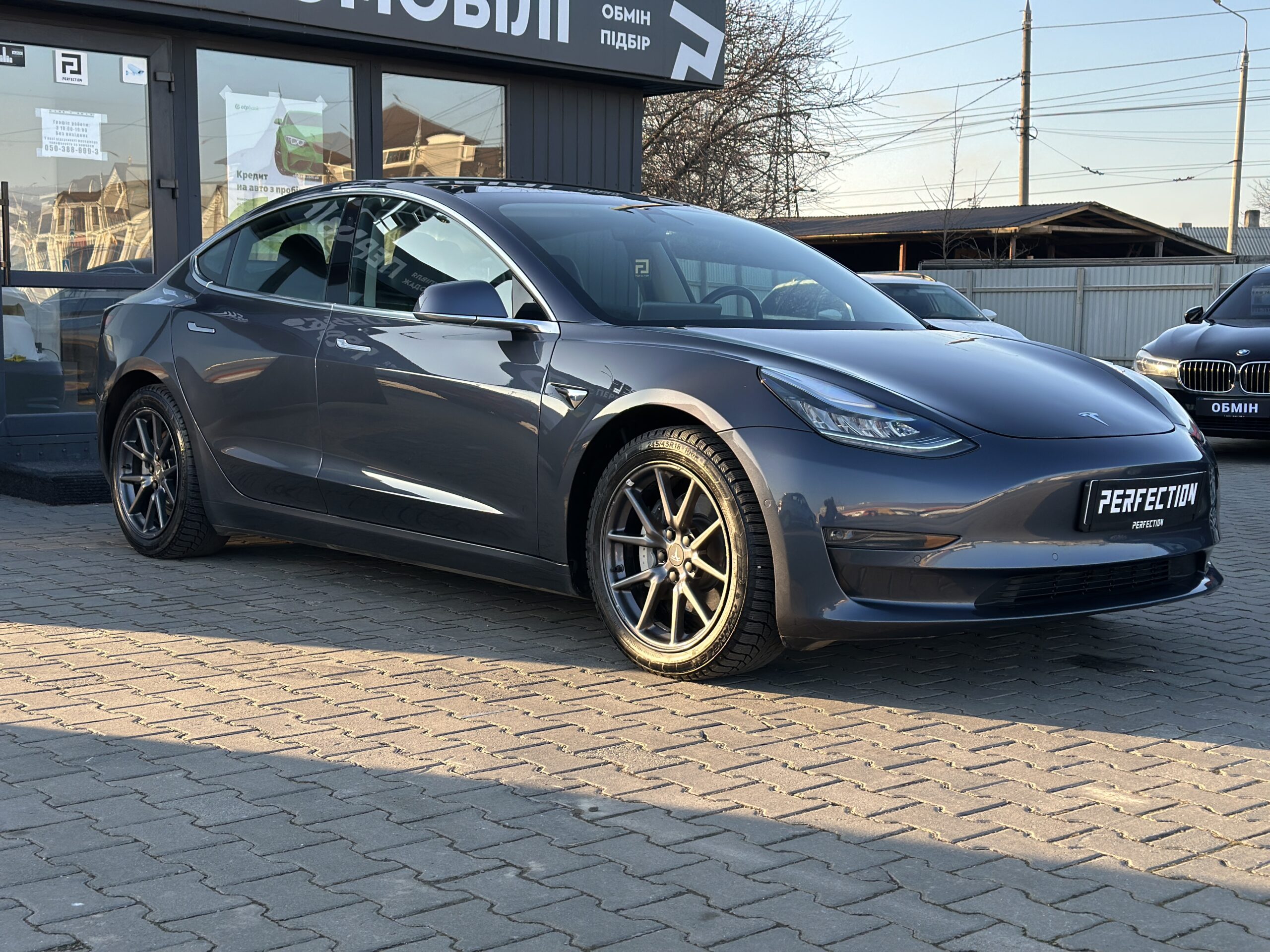 TESLA MODEL 3 LONG RANGE DUAL MOTOR 2019 РОКУ