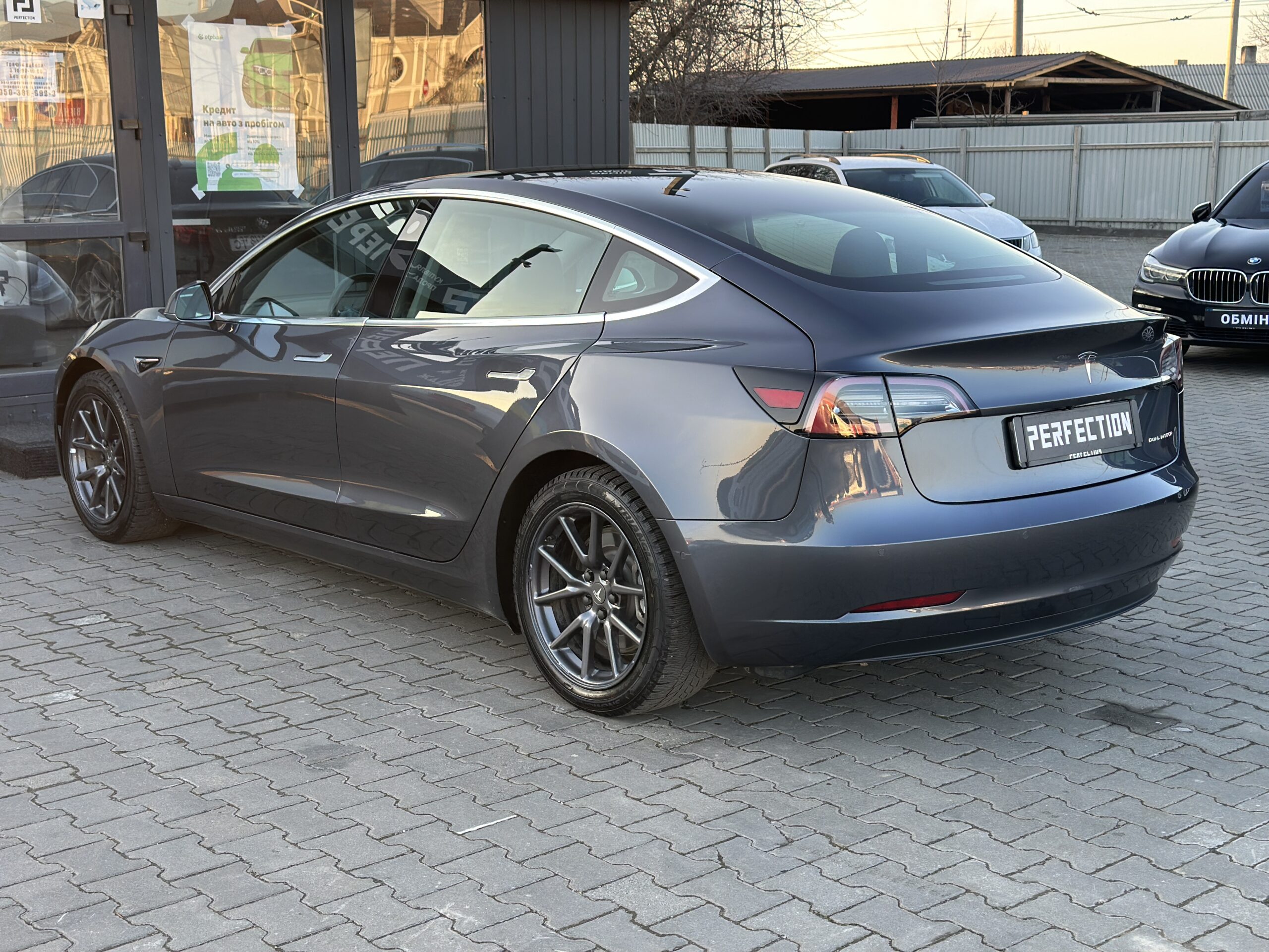 TESLA MODEL 3 LONG RANGE DUAL MOTOR 2019 РОКУ