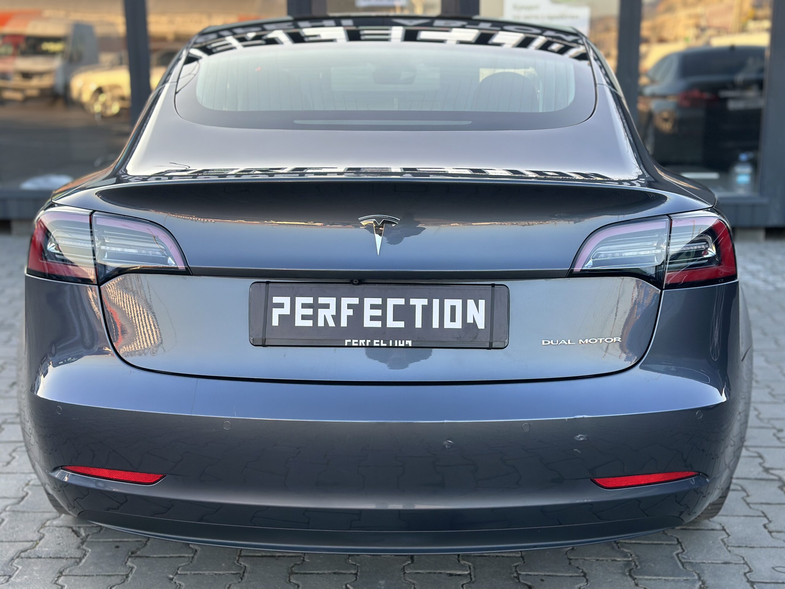 TESLA MODEL 3 LONG RANGE DUAL MOTOR 2019 РОКУ