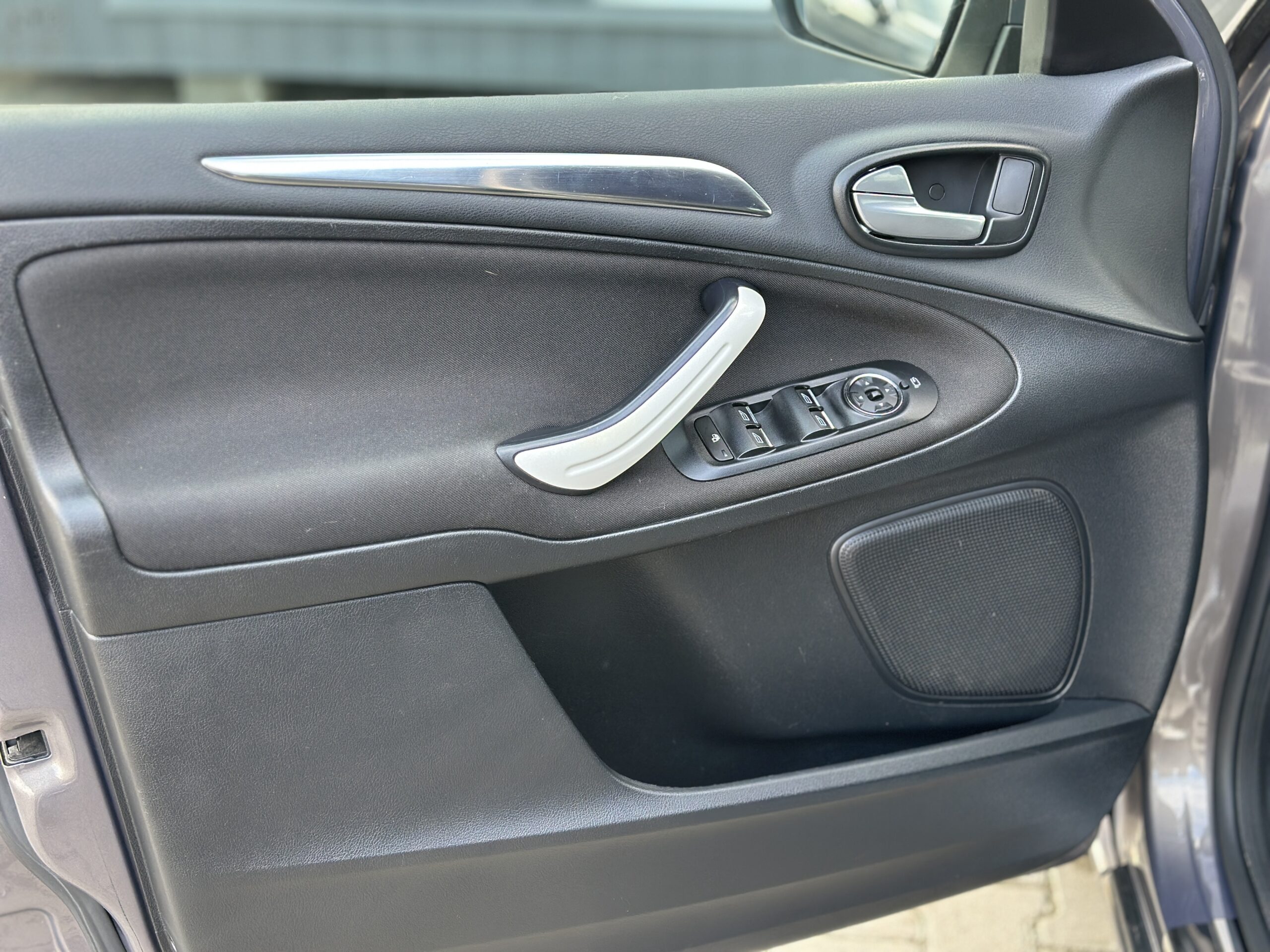 FORD S-MAX 2011 РОКУ