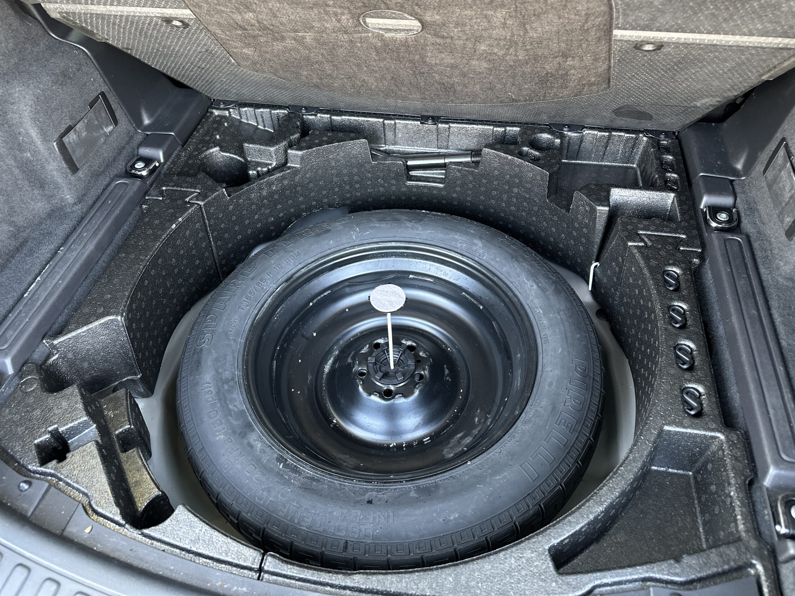 LAND ROVER DISCOVERY SPORT 2019 РОКУ