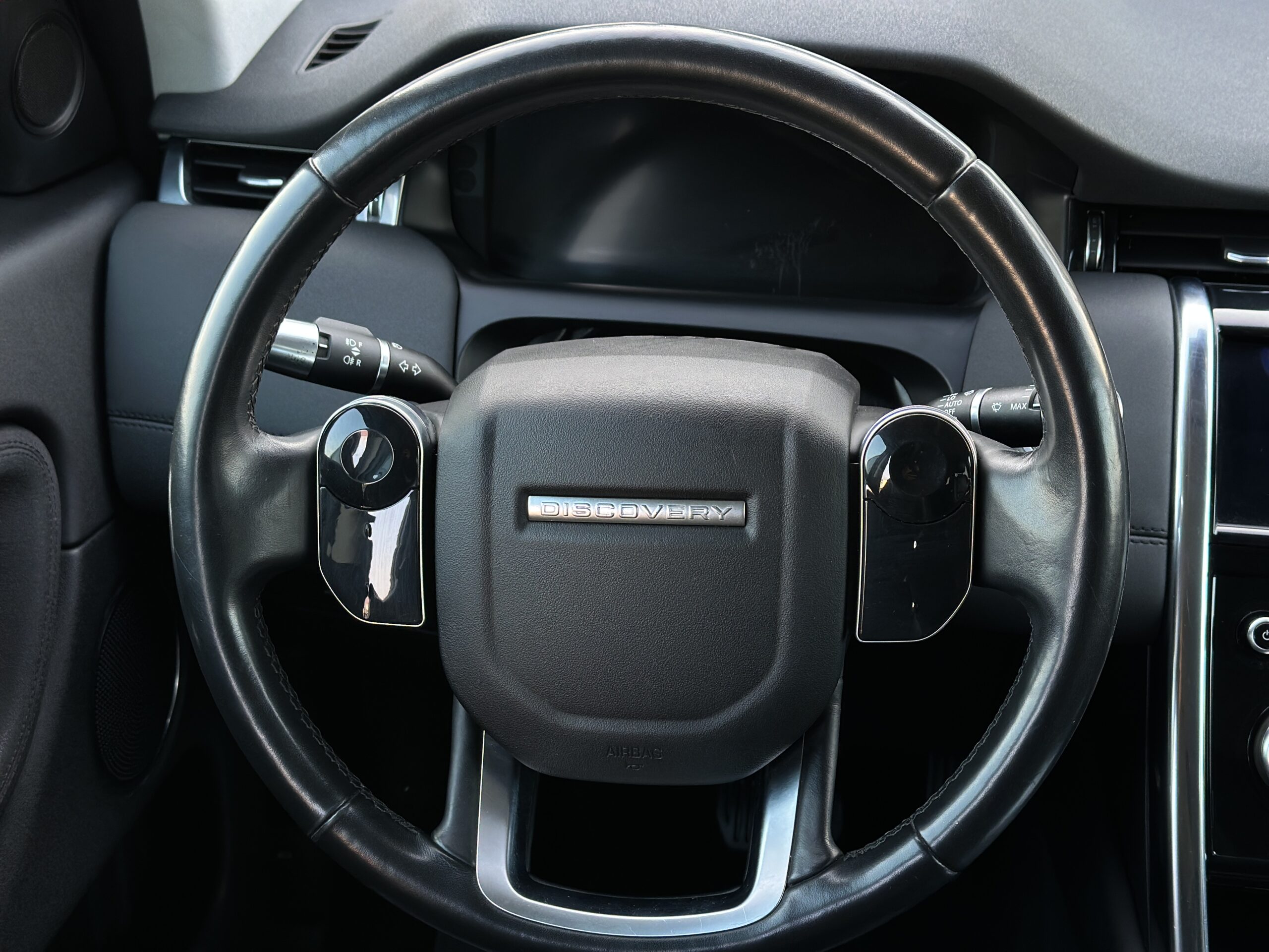 LAND ROVER DISCOVERY SPORT 2019 РОКУ